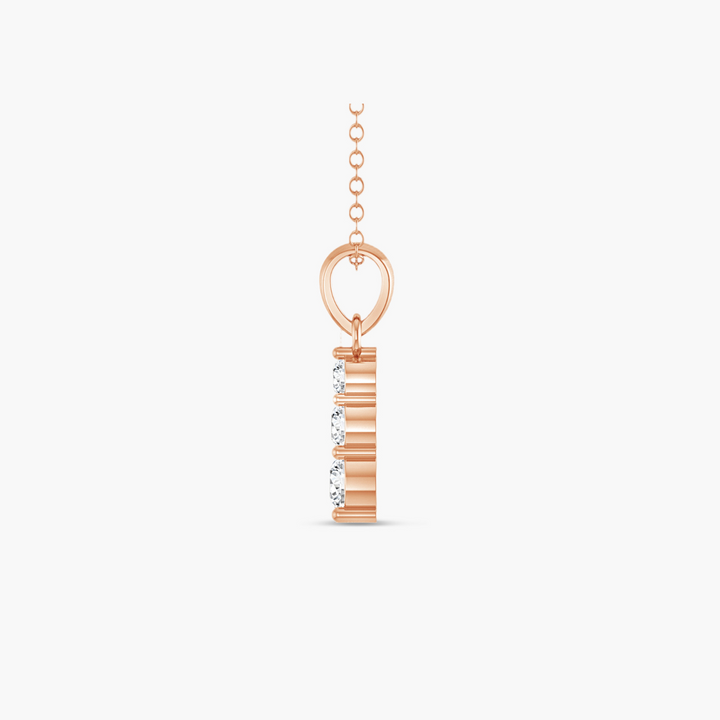 Graduated Bar Diamond Necklace in 14K Gold