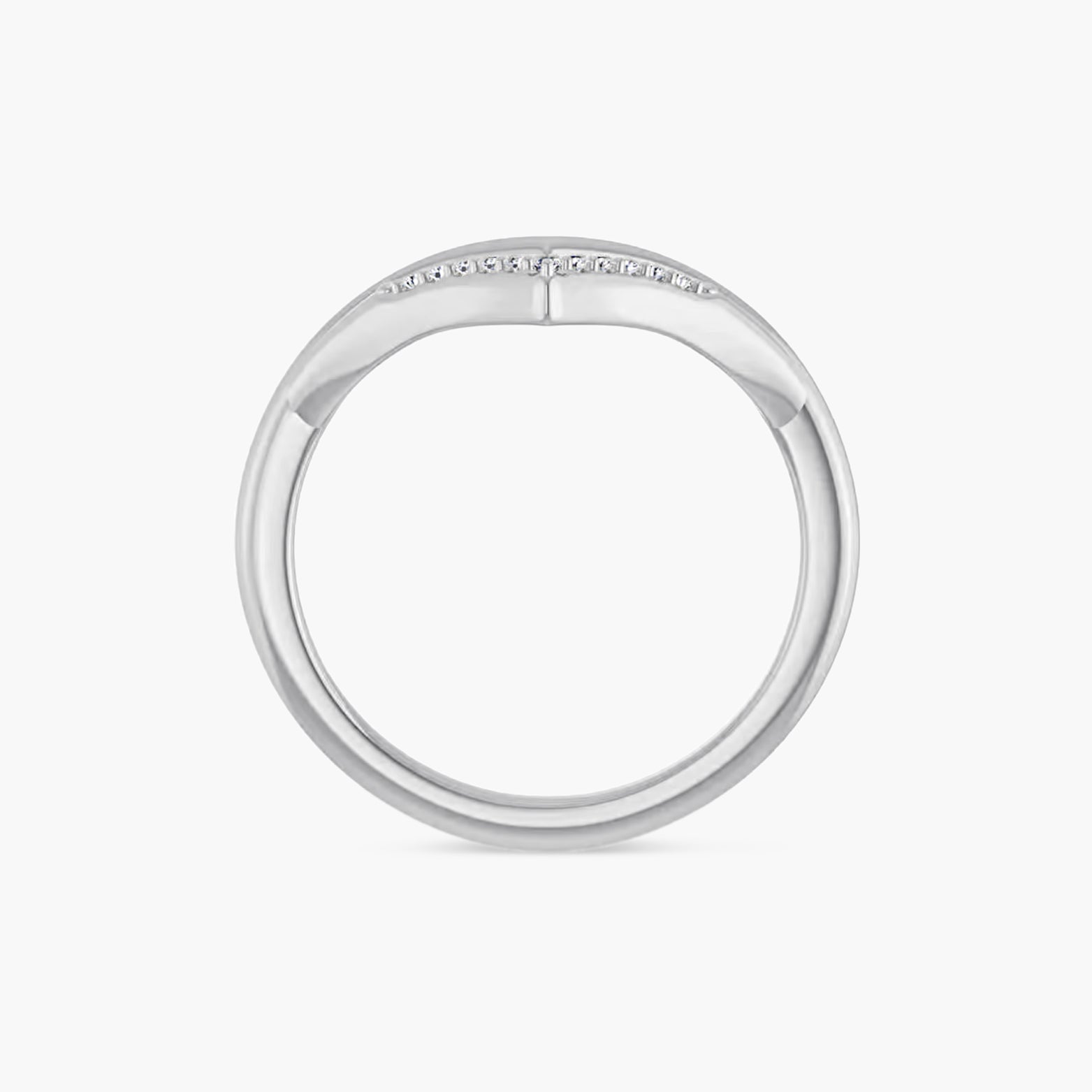 .04 CTW Natural Diamond Contour Band