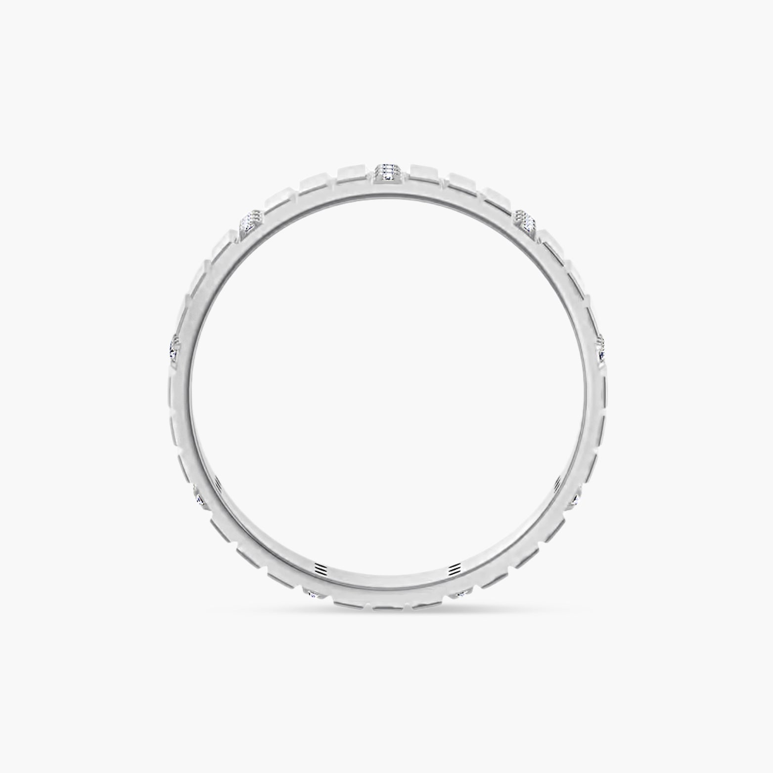 Vertical Ridge Accented Band