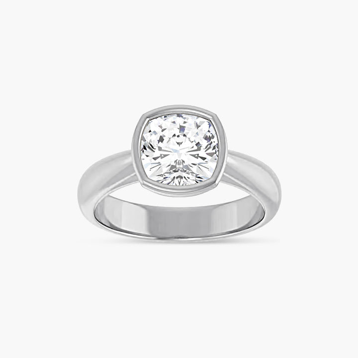 The Bezel-Set Esmé  Cushion