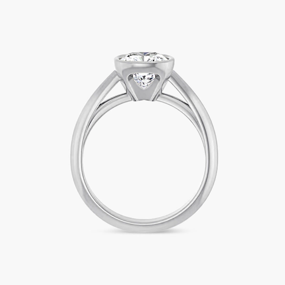 The Bezel-Set Esmé