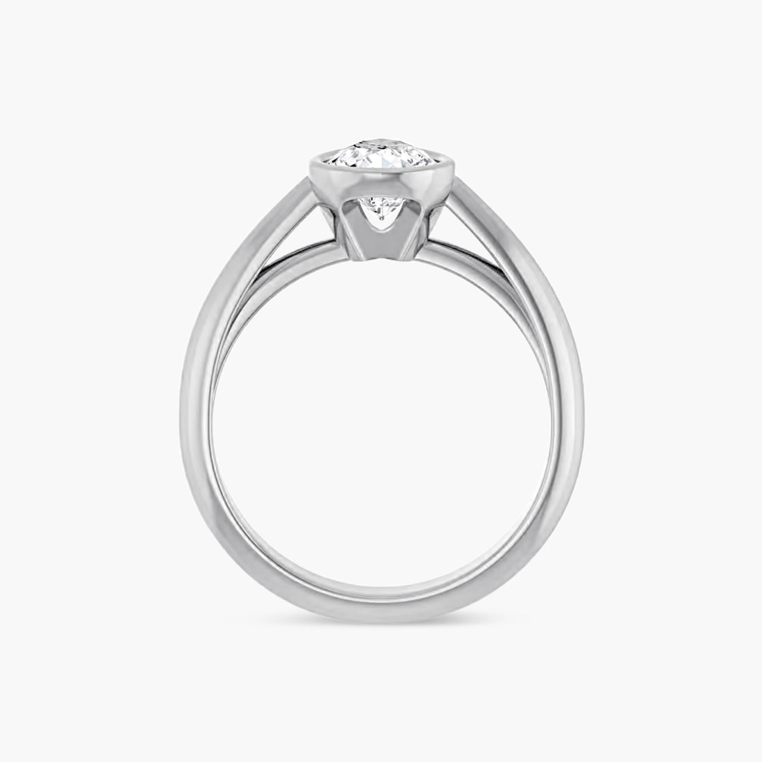 The Bezel-Set Esmé