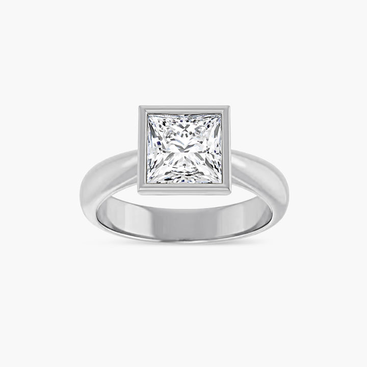 The Bezel-Set Esmé Square