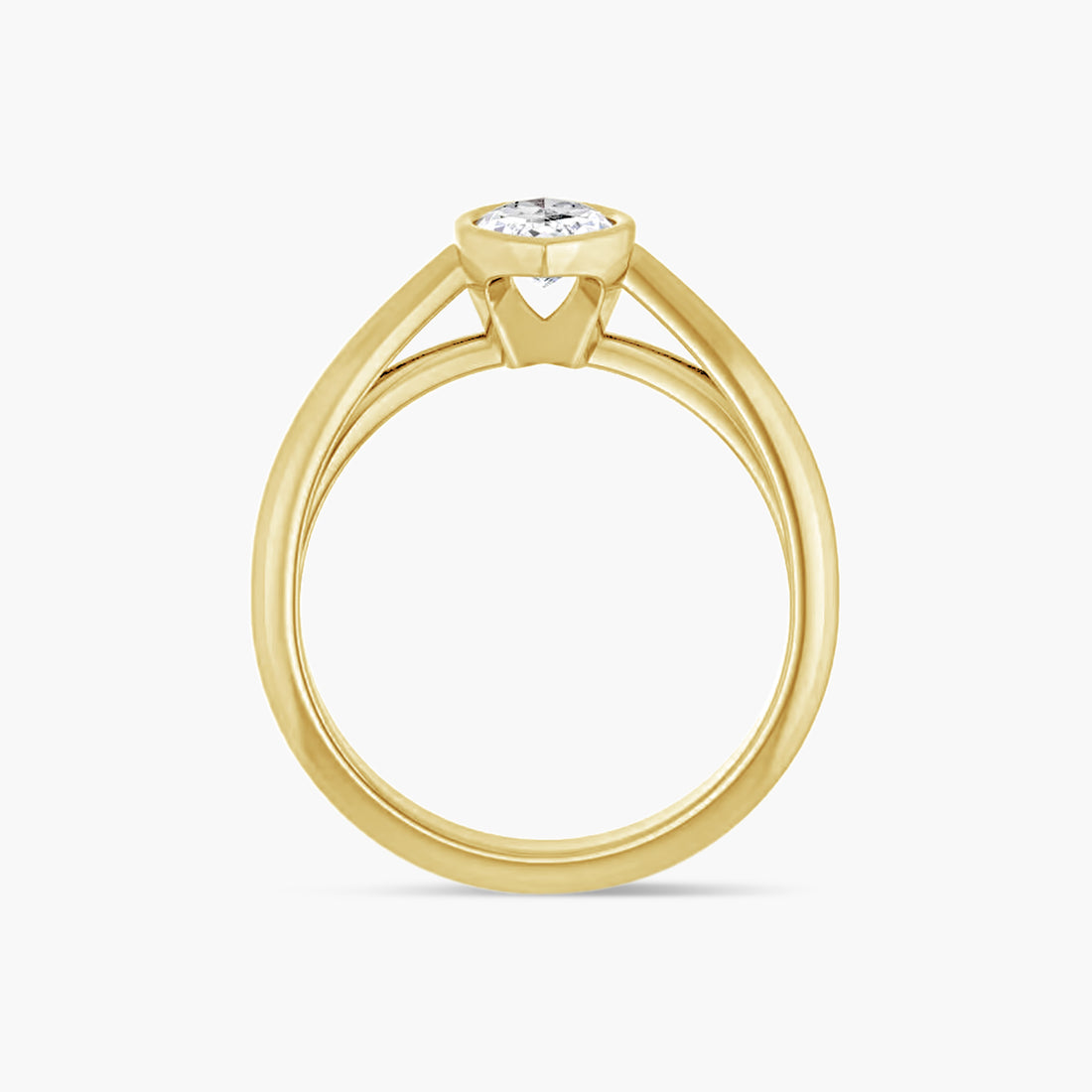 The Bezel-Set Esmé