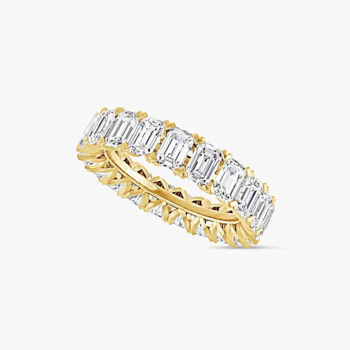 Oval & Emerald Low Profile V-Prong Eternity Band
