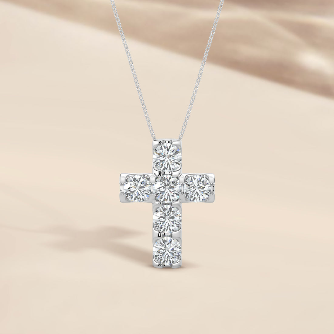 1.00 CTW Cross Diamond Pendant With Chain