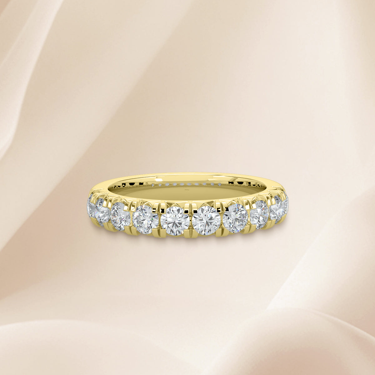 1.00 CTW Diamond Band In French Pave Setting